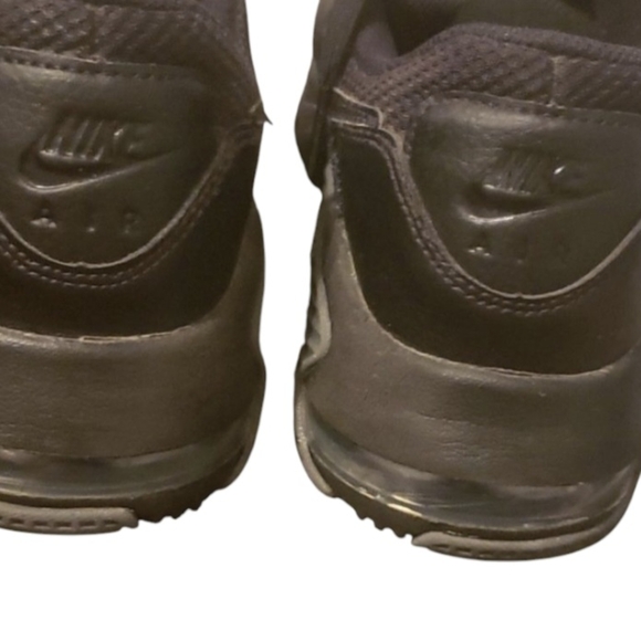 Nike Air Max Excee womens 9 - Picture 5 of 11